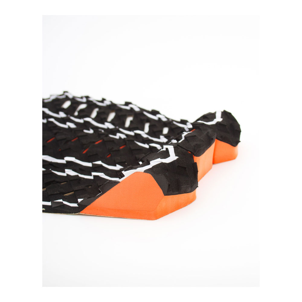 Kanoa-Igarashi-Signature-Tail-Pad-Orange-kick