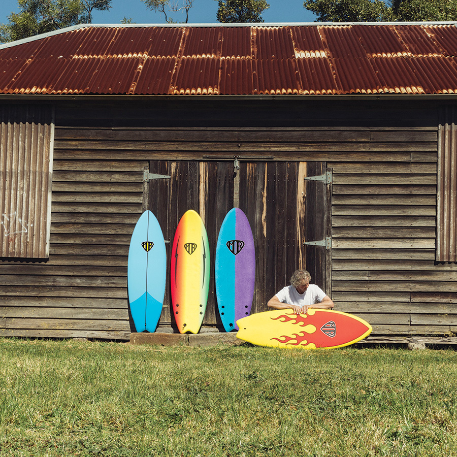 MR-EziRider-Twin-Rasta-Soft-board-Detail-6-22